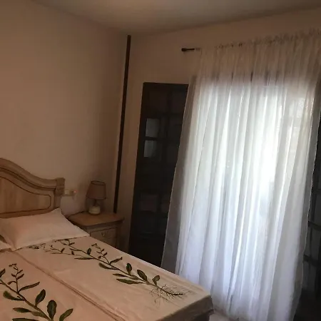 El Paraiso Торевьиа